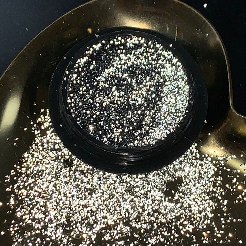 tiny reflective nail rhinestones - 2