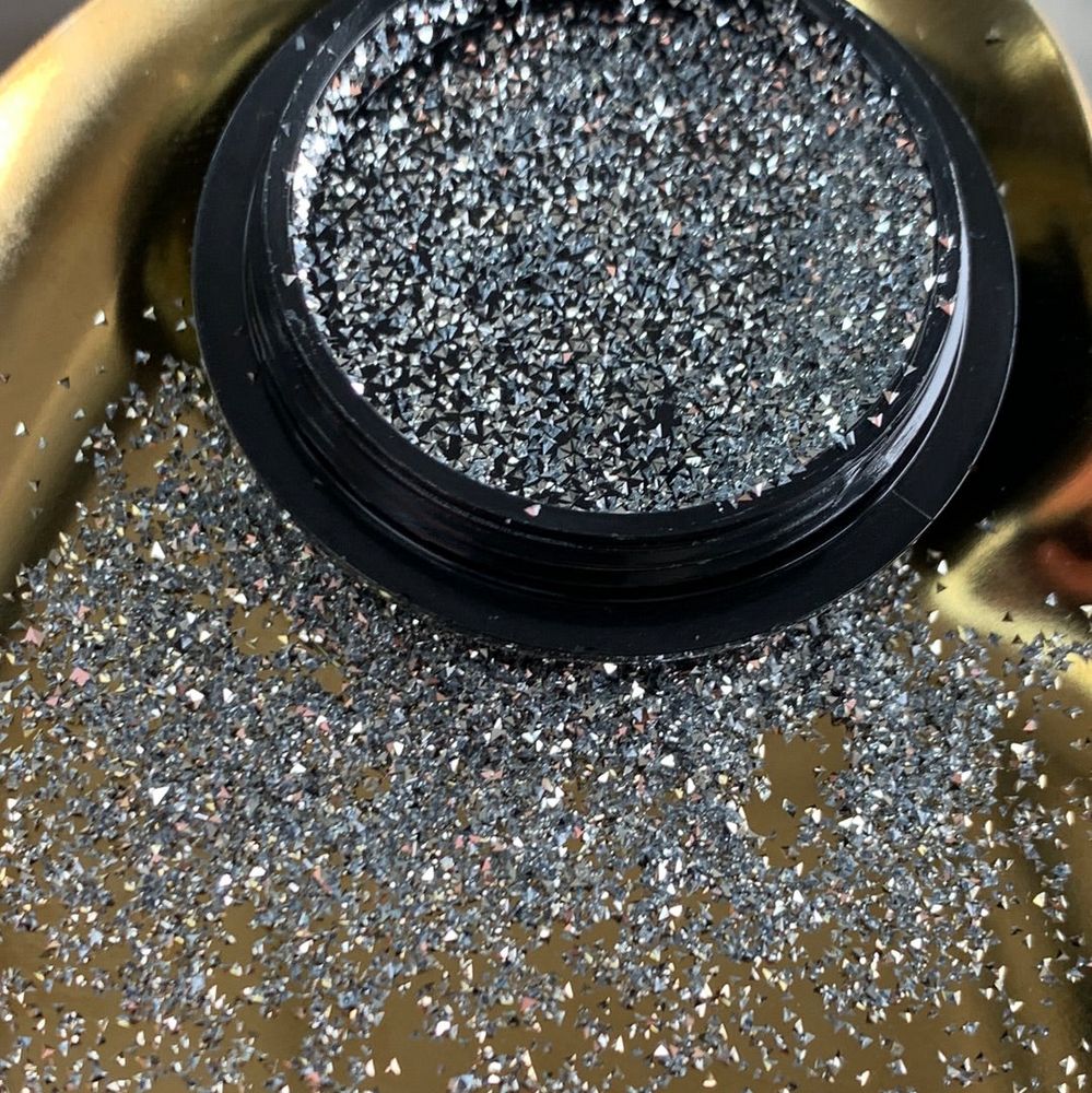 tiny reflective nail rhinestones - 4